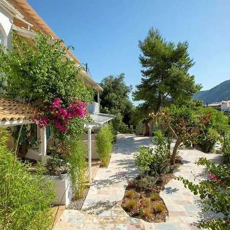 Odyssey 2* Áyios Nikítas