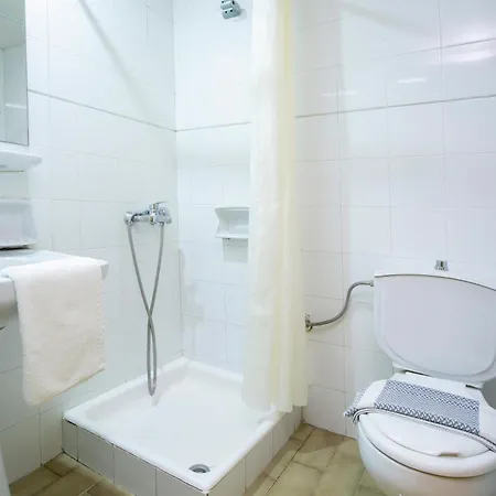 Odyssey 2* Áyios Nikítas