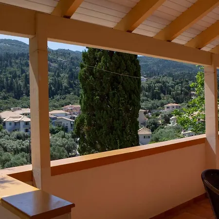 ホテル Odyssey Áyios Nikítas